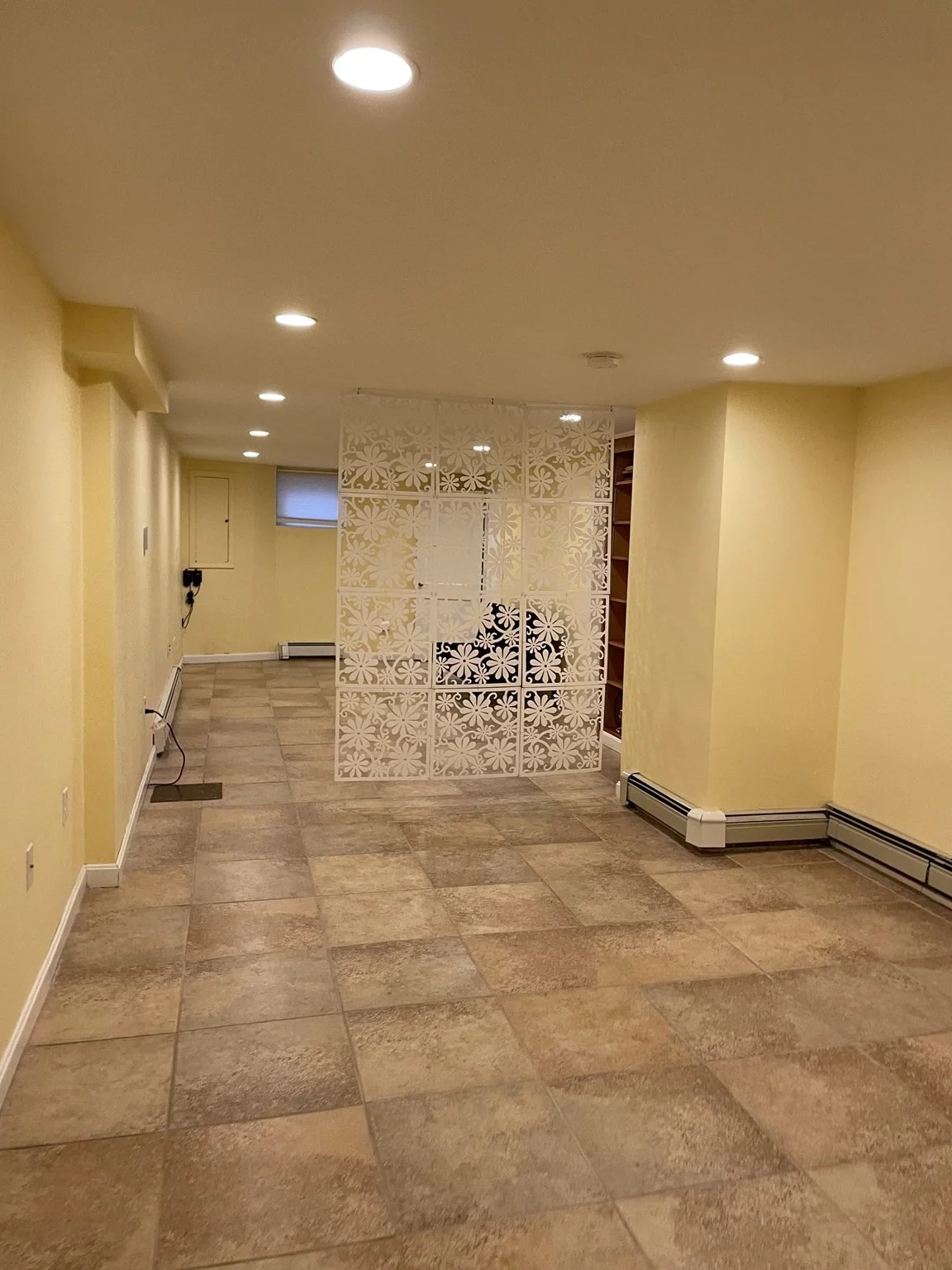 Studio bed, 1 bath apartment for rent at 29 Marvin Ln Unit A, Oak Hill — photo 4 of 6