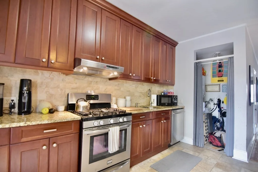 3 bed, 1 bath apartment for rent at 29 Mercer St Unit 2, South Boston — photo 10 of 27