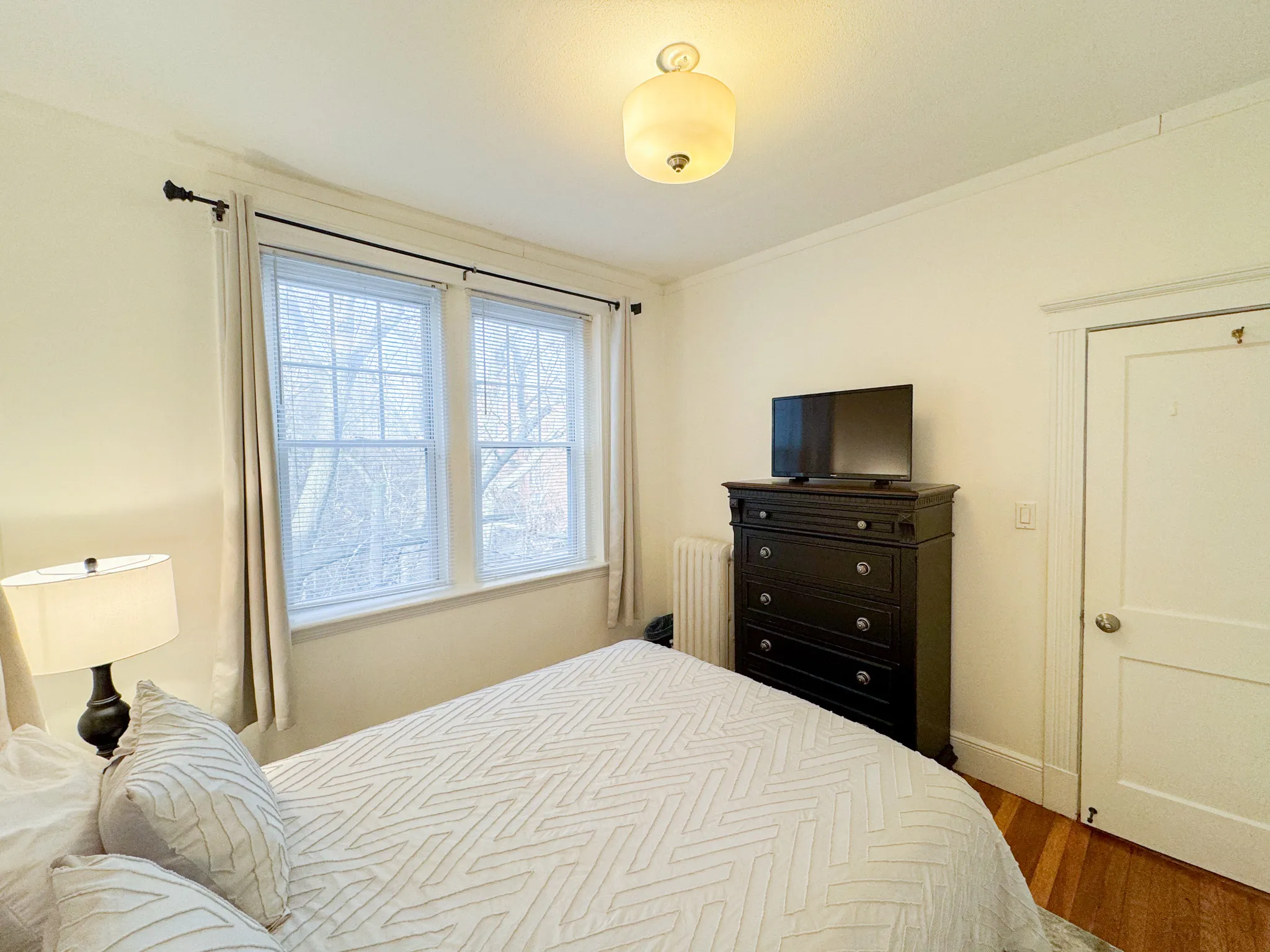 2 bed, 1 bath apartment for rent at 29 Mount Hood Rd Unit 12, Brighton — photo 9 of 14