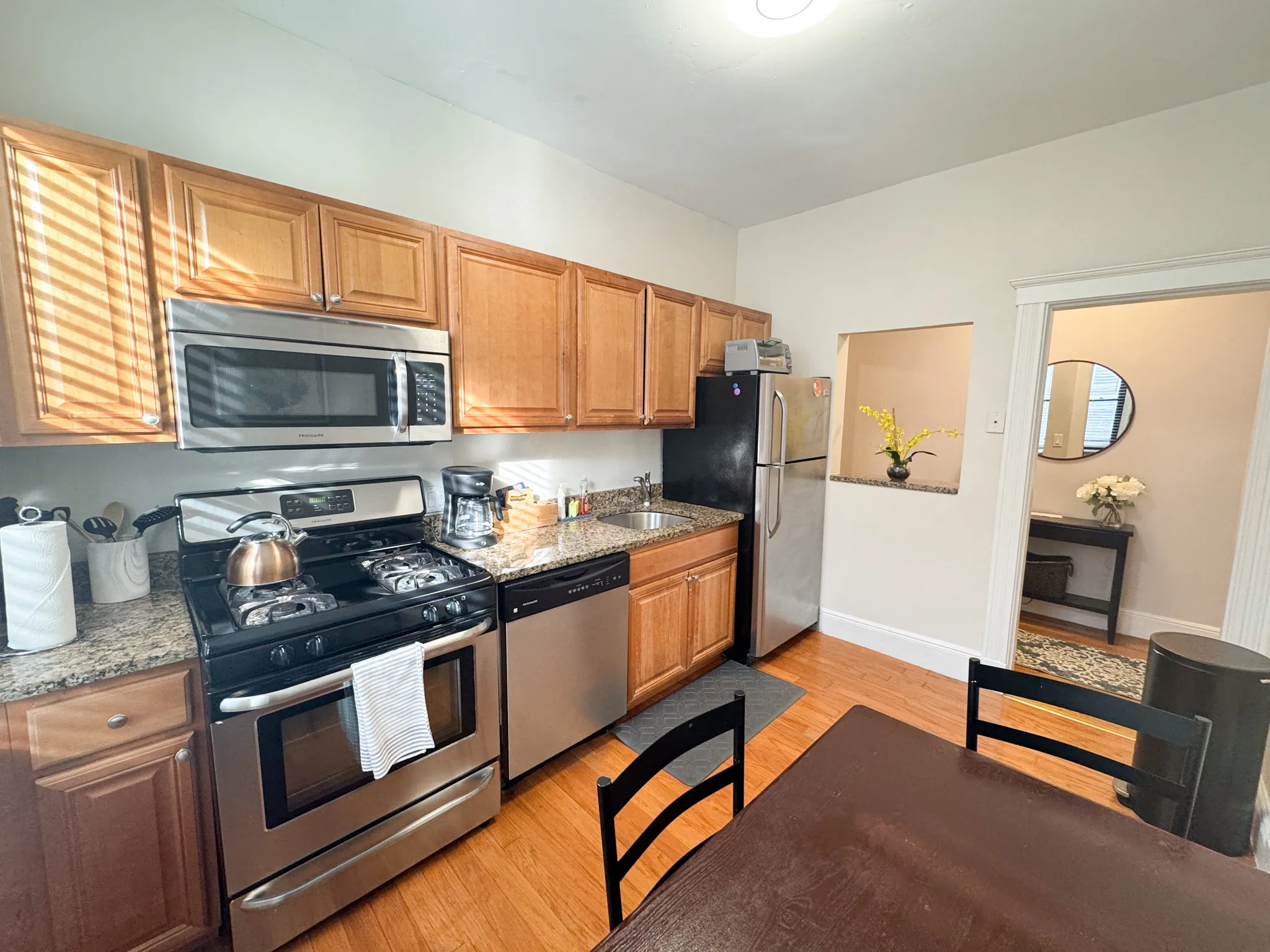 2 bed, 1 bath apartment for rent at 29 Mount Hood Rd Unit 12, Brighton — photo 3 of 14