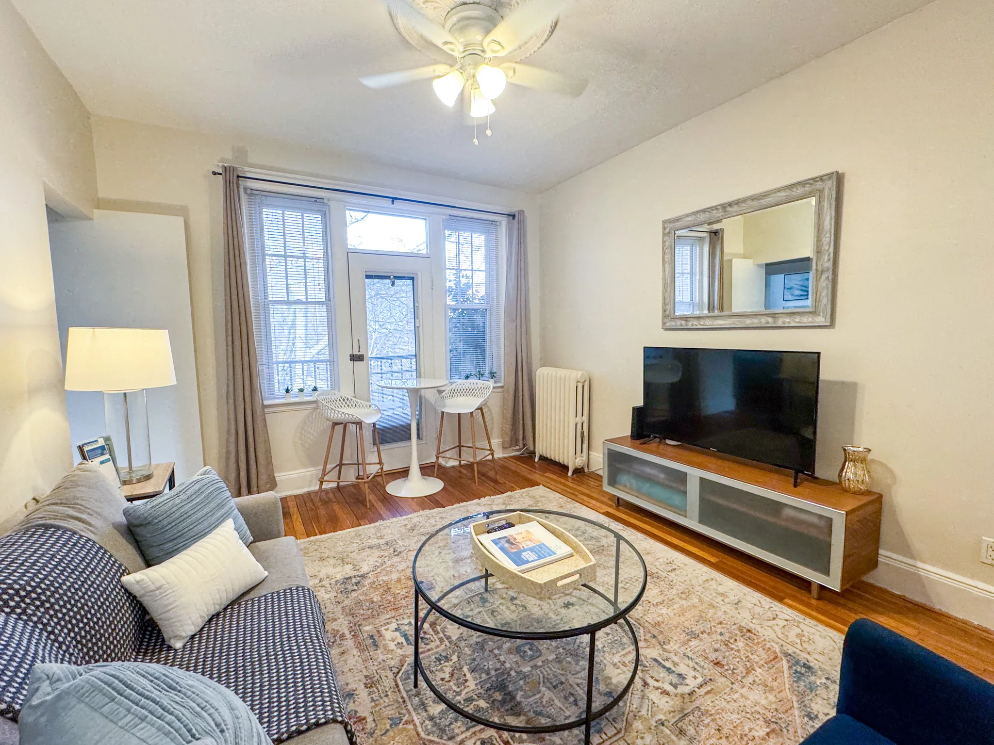 2 bed, 1 bath apartment for rent at 29 Mount Hood Rd Unit 12, Brighton — photo 2 of 14