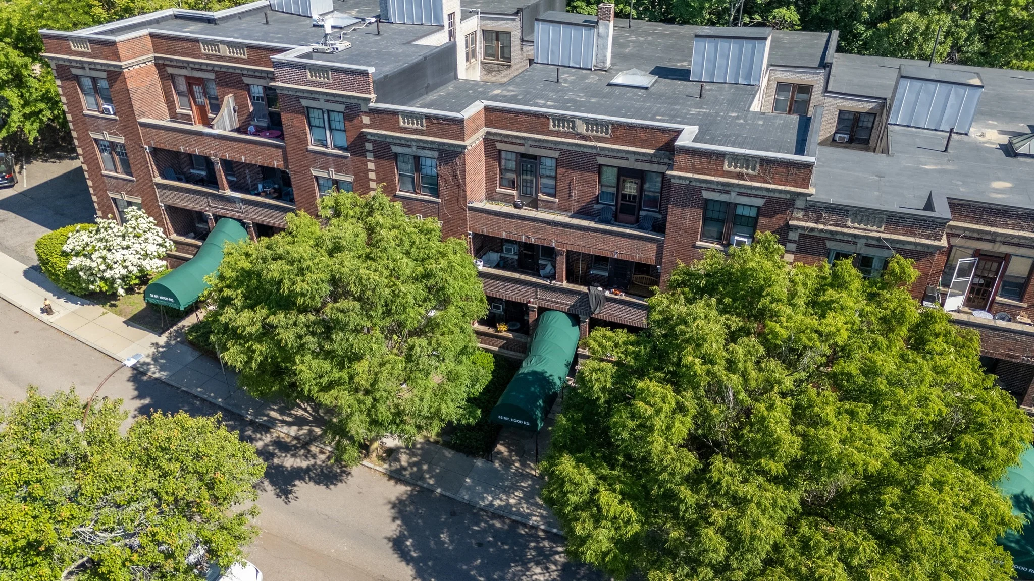2 bed, 1 bath apartment for rent at 29 Mount Hood Rd Unit 8, Brighton — photo 1 of 31