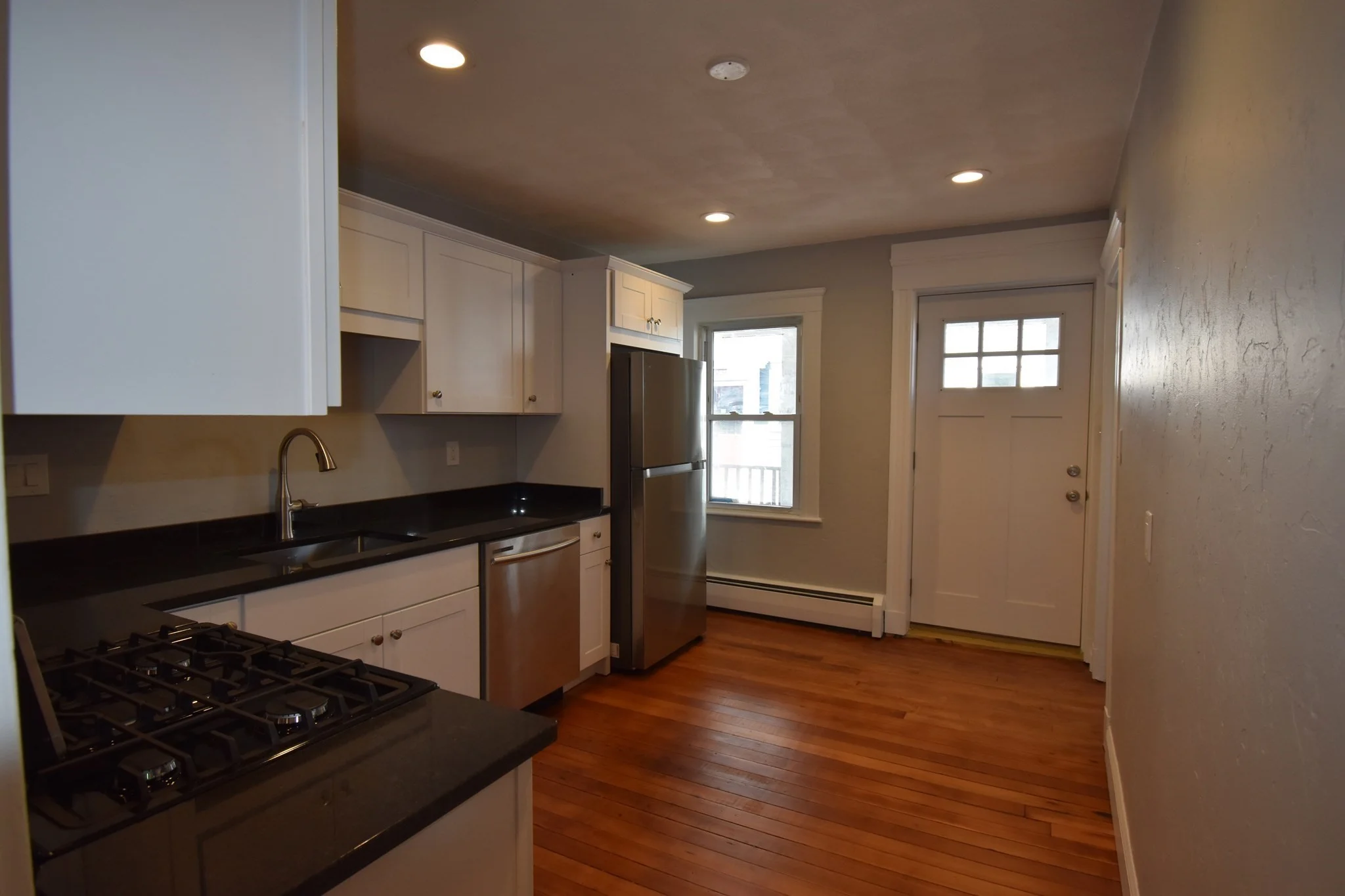 2 bed, 1 bath apartment for rent at 29 Mt Pleasant Unit 29, Waltham — photo 1 of 9