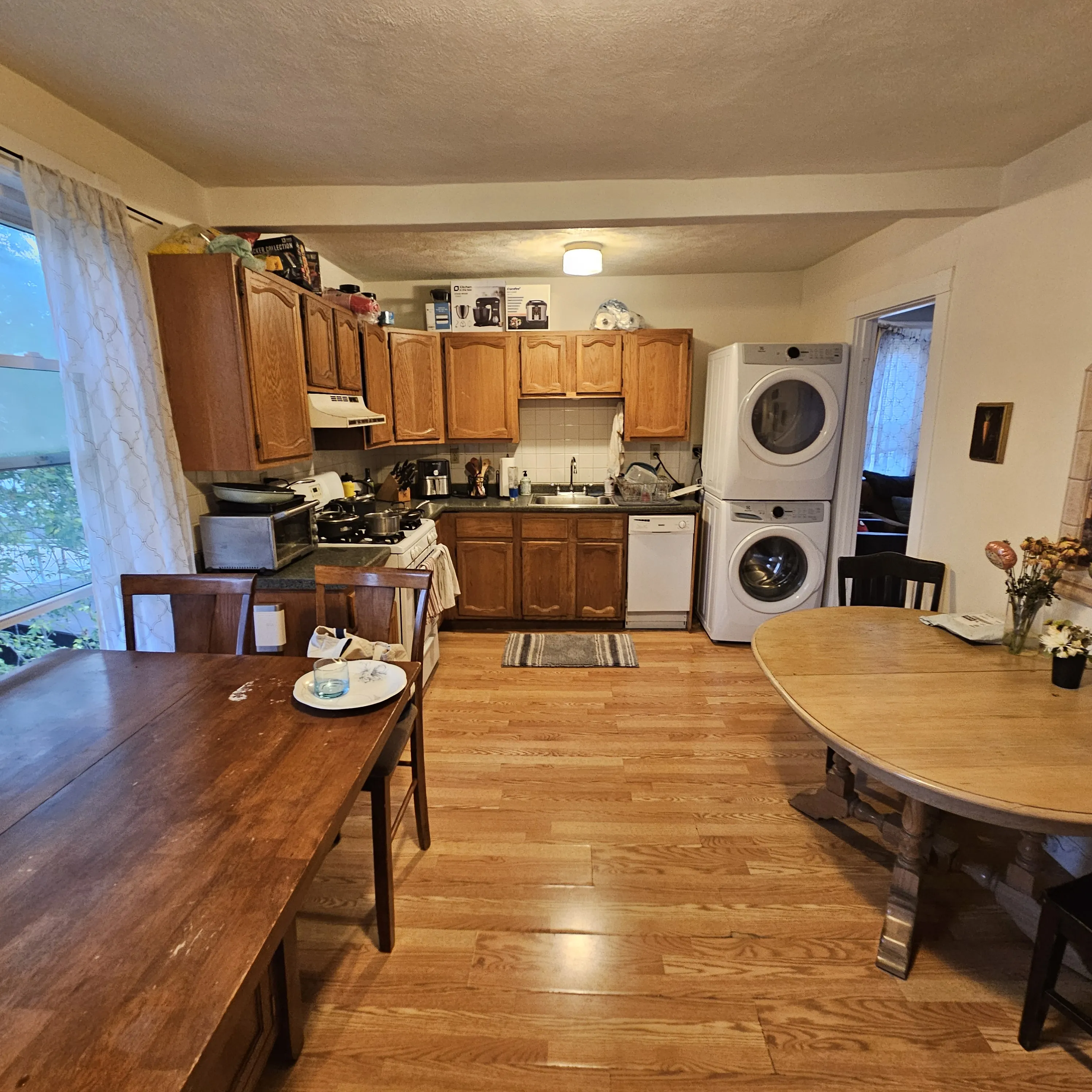4 bed, 2 bath apartment for rent at 29 Newcastle Rd Unit n/a, Brighton — photo 5 of 31