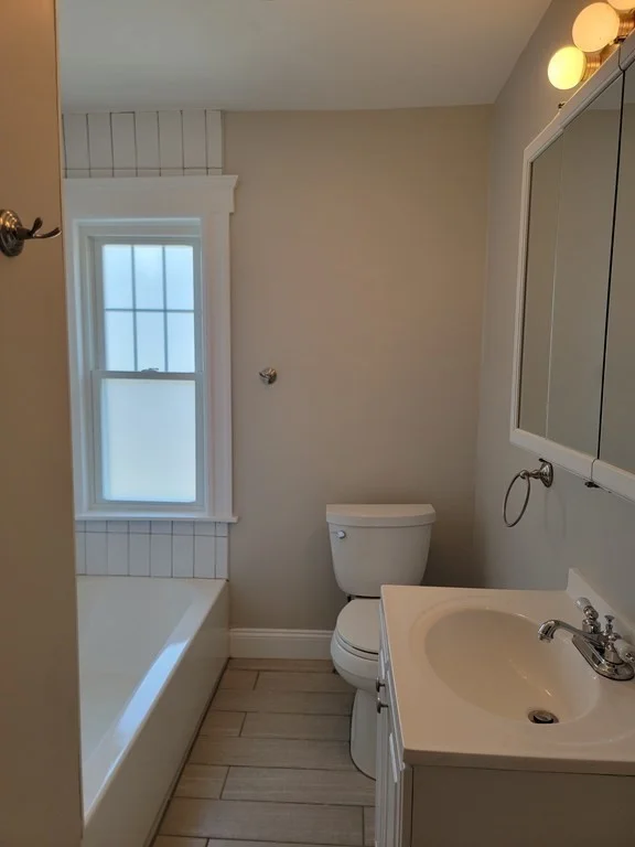 3 bed, 1 bath apartment for rent at 29 Noble St Unit 1, West Newton — photo 14 of 21