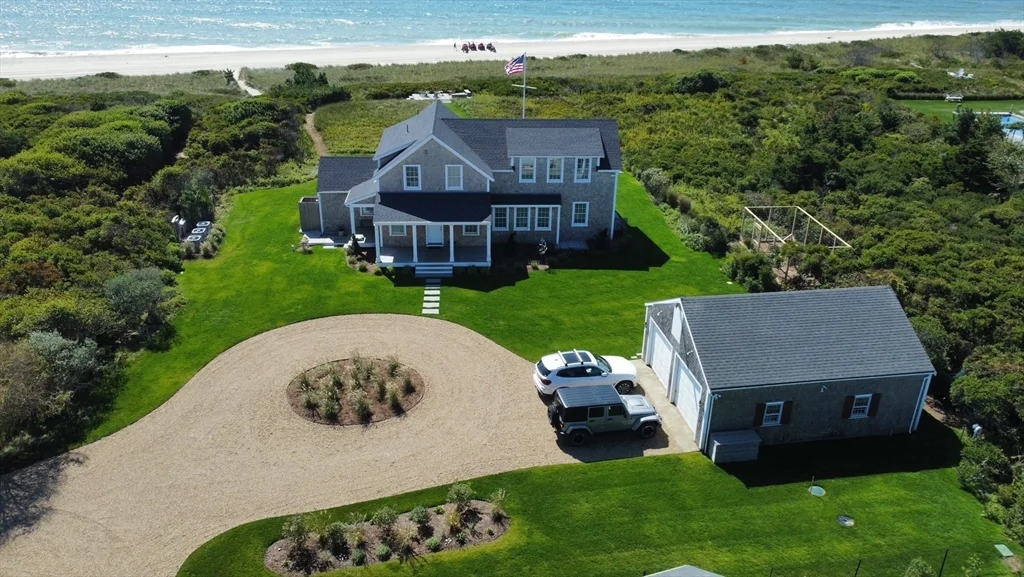 4 bed, 4+ bath apartment for rent at 29 Nonantum Ave, Surfside — photo 2 of 42