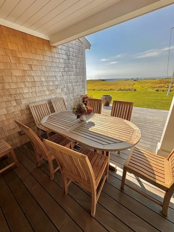 4 bed, 4+ bath apartment for rent at 29 Nonantum Ave, Surfside — photo 14 of 42