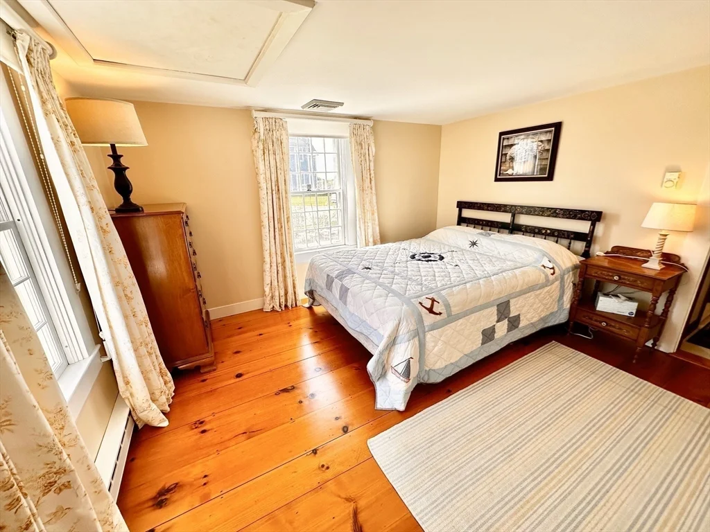 4 bed, 4+ bath apartment for rent at 29 Nonantum Ave, Surfside — photo 39 of 42