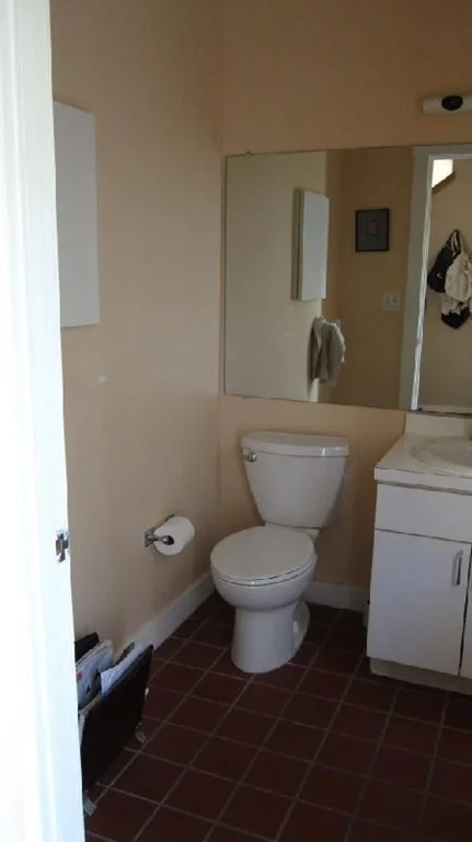 2 bed, 1 bath apartment for rent at 29 Oak St Unit A, Somerville — photo 6 of 9