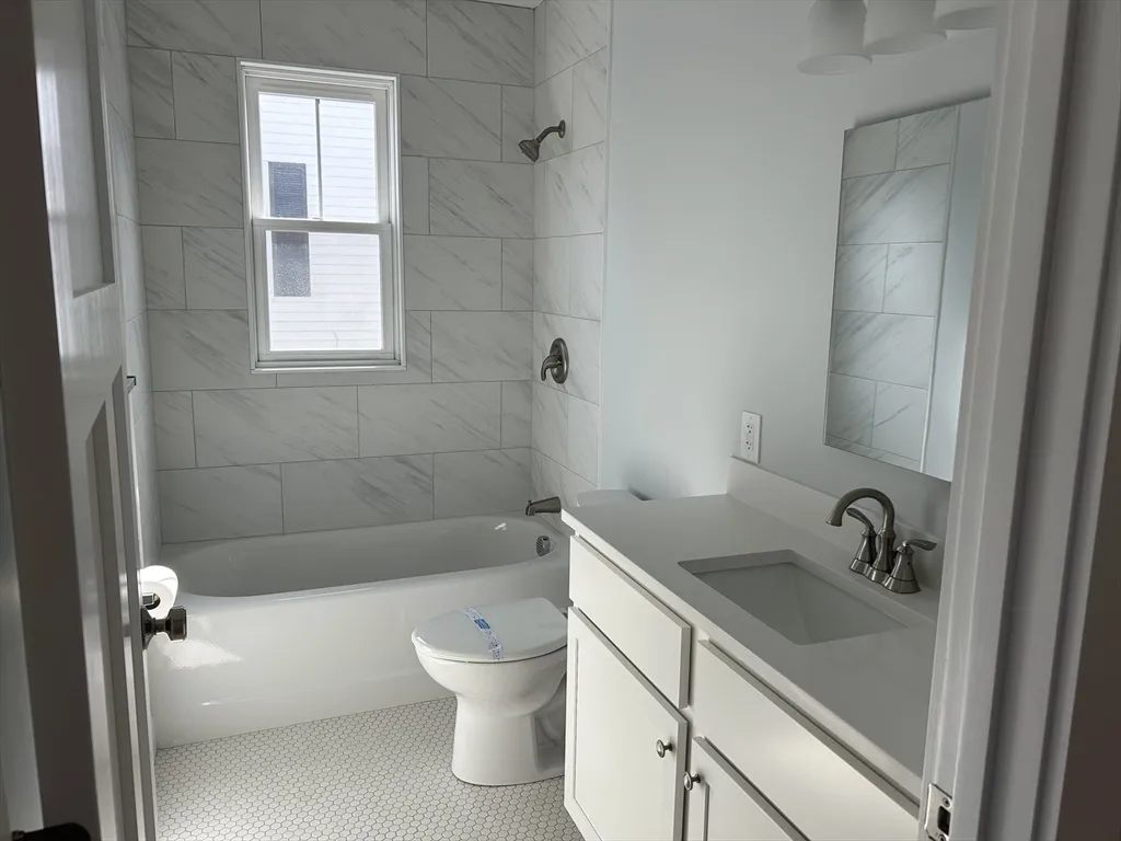 3 bed, 3 bath apartment for rent at 29 Orange St Unit 29, Roslindale — photo 14 of 24