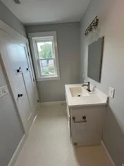 3 bed, 3 bath apartment for rent at 29 Orange St Unit B, Roslindale — photo 19 of 23