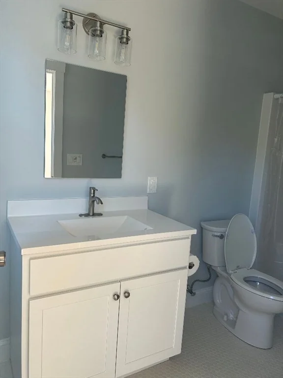 3 bed, 3 bath apartment for rent at 29 Orange St Unit B, Roslindale — photo 16 of 23