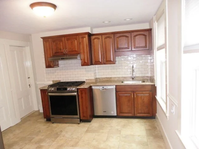 3 bed, 2 bath apartment for rent at 29 Otis Unit 29, Watertown — photo 6 of 22