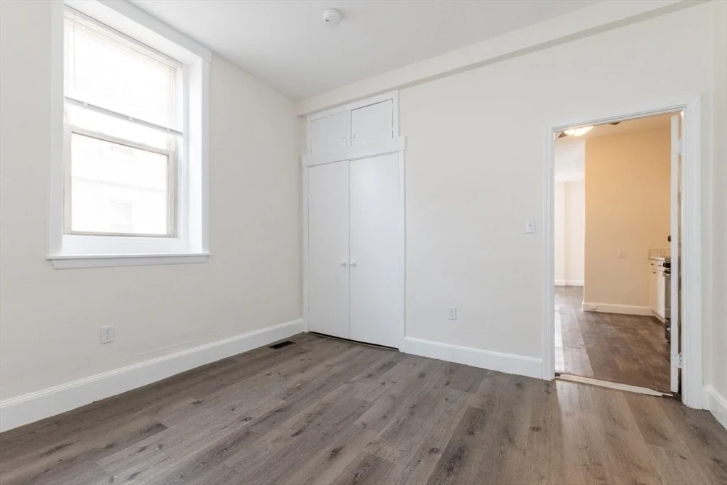 1 bed, 1 bath apartment for rent at 29 Palmer St Unit 2, Salem — photo 9 of 18