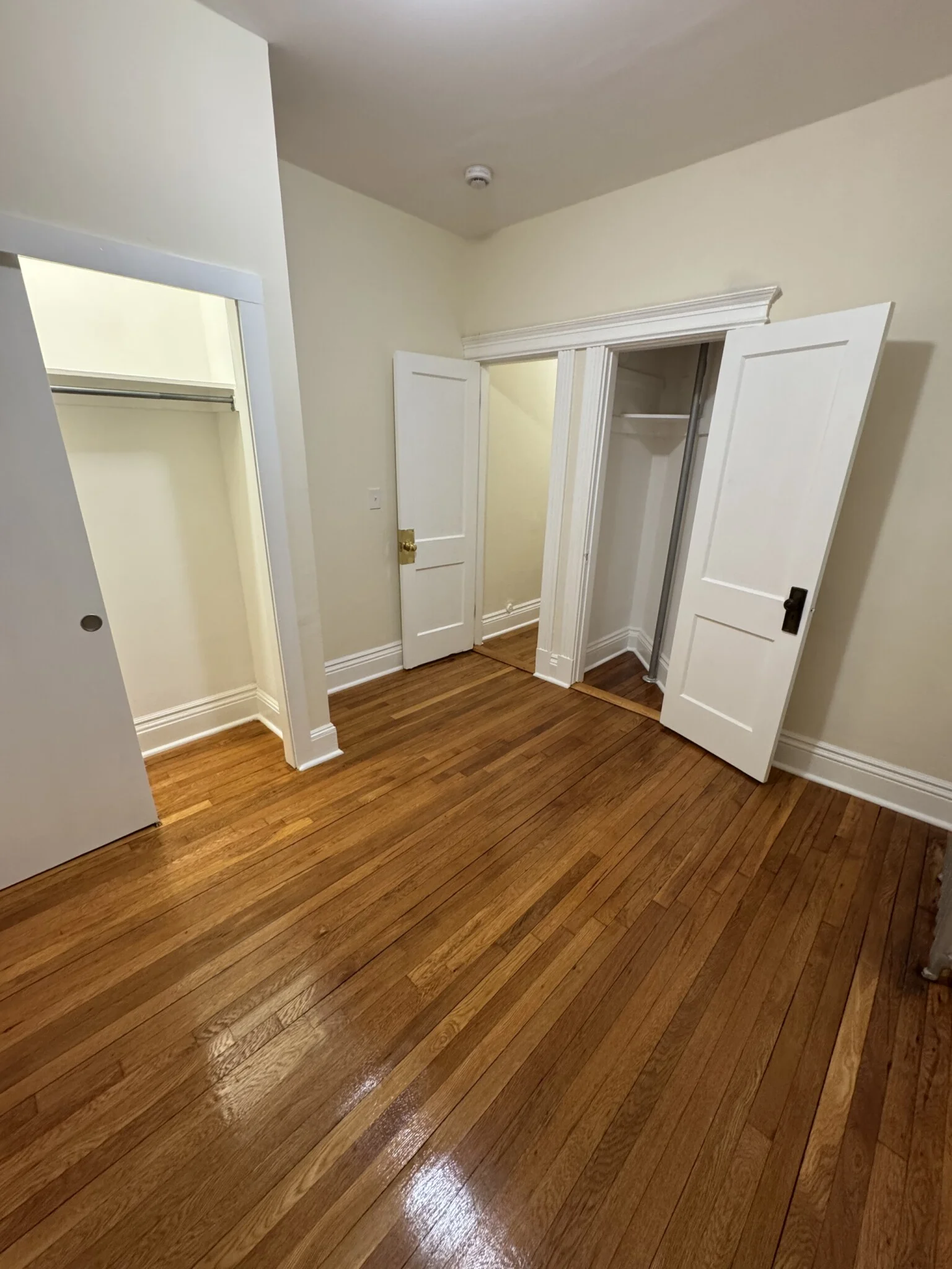 1 bed, 1 bath apartment for rent at 29 Park Dr Unit 14, Fenway — photo 8 of 9