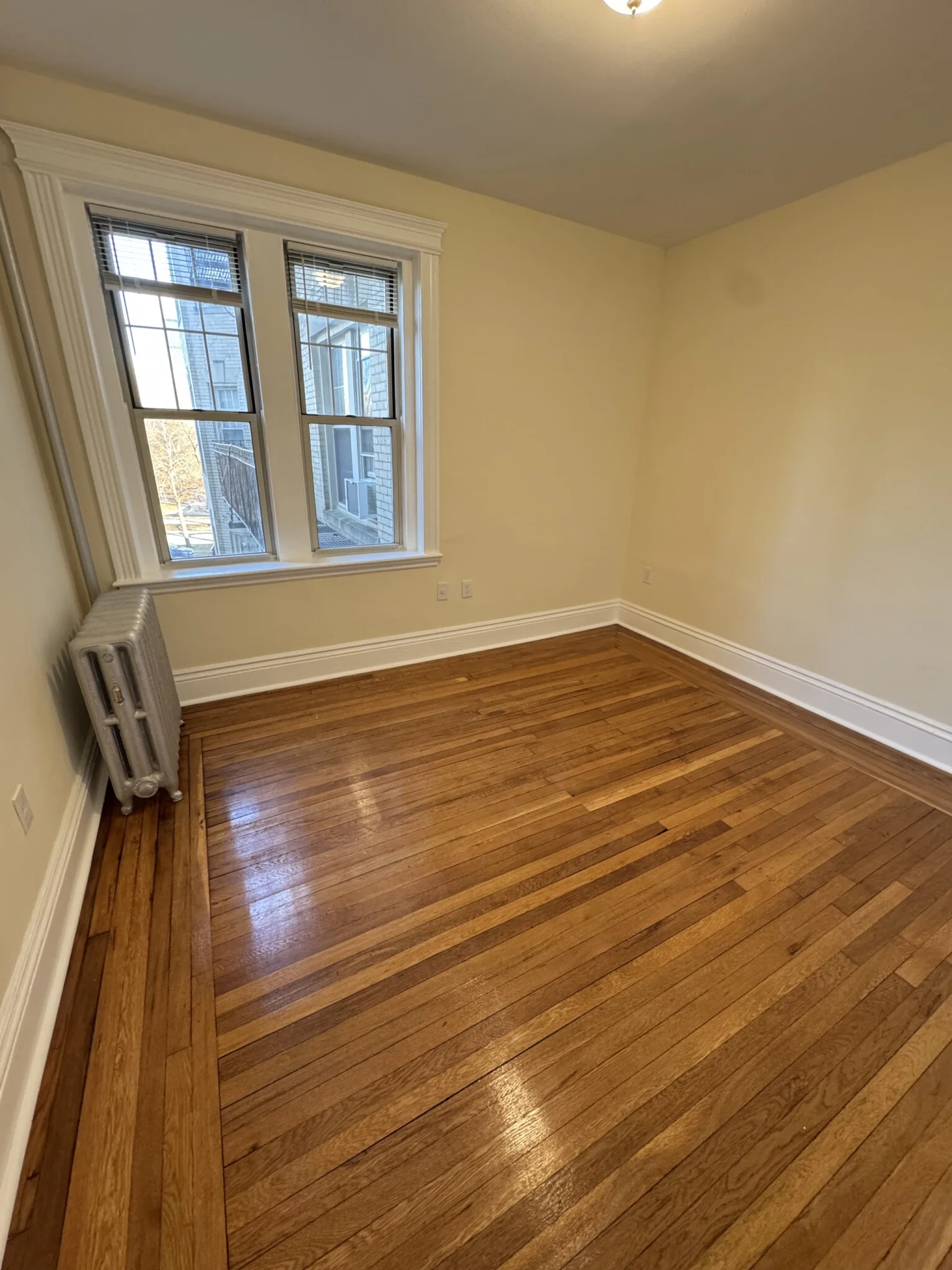 1 bed, 1 bath apartment for rent at 29 Park Dr Unit 14, Fenway — photo 2 of 9
