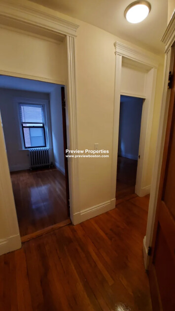 1 bed, 1 bath apartment for rent at 29 Park Dr Unit 17P, Fenway — photo 1 of 7