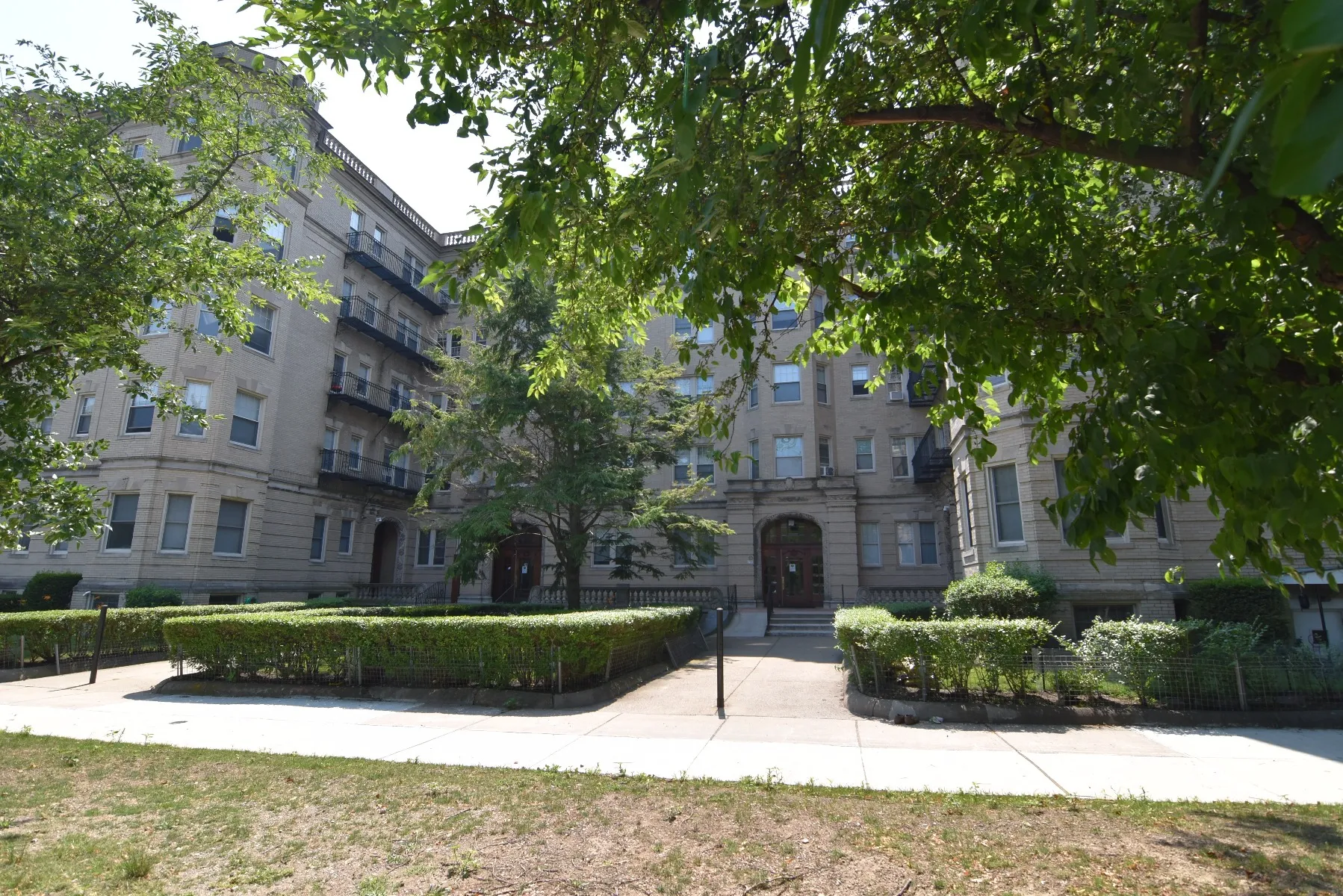 1 bed, 1 bath apartment for rent at 29 Park Dr Unit 23, Fenway