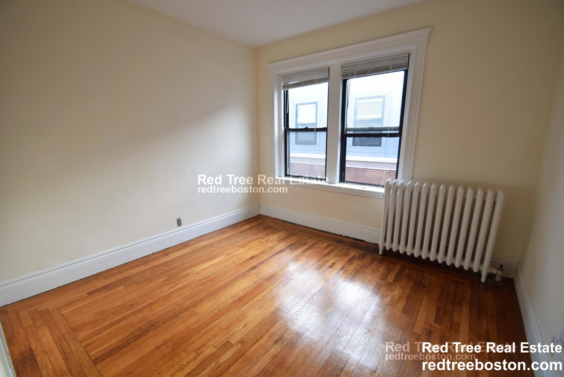 1 bed, 1 bath apartment for rent at 29 Park Dr Unit 24, Fenway — photo 1 of 9