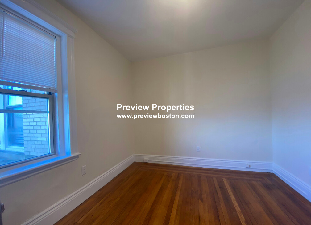 1 bed, 1 bath apartment for rent at 29 Park Dr Unit 24P, Fenway — photo 6 of 10