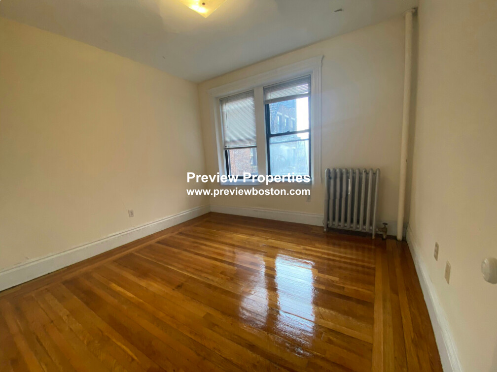 1 bed, 1 bath apartment for rent at 29 Park Dr Unit 24P, Fenway — photo 7 of 10