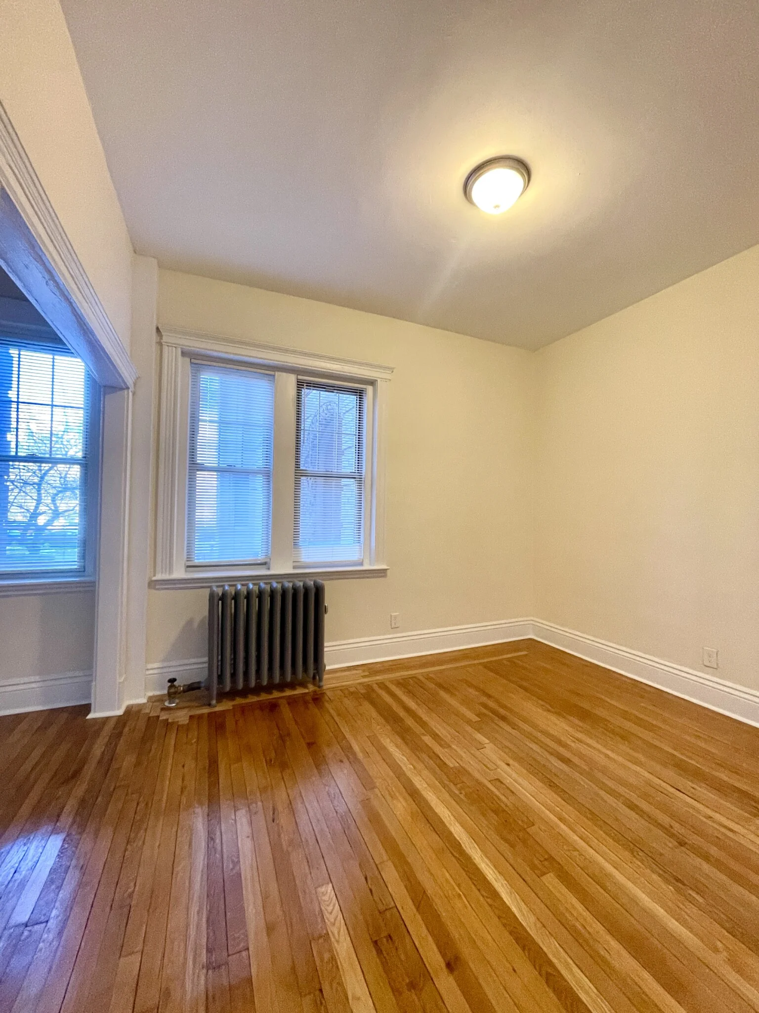 1 bed, 1 bath apartment for rent at 29 Park Dr Unit 4, Fenway — photo 8 of 11