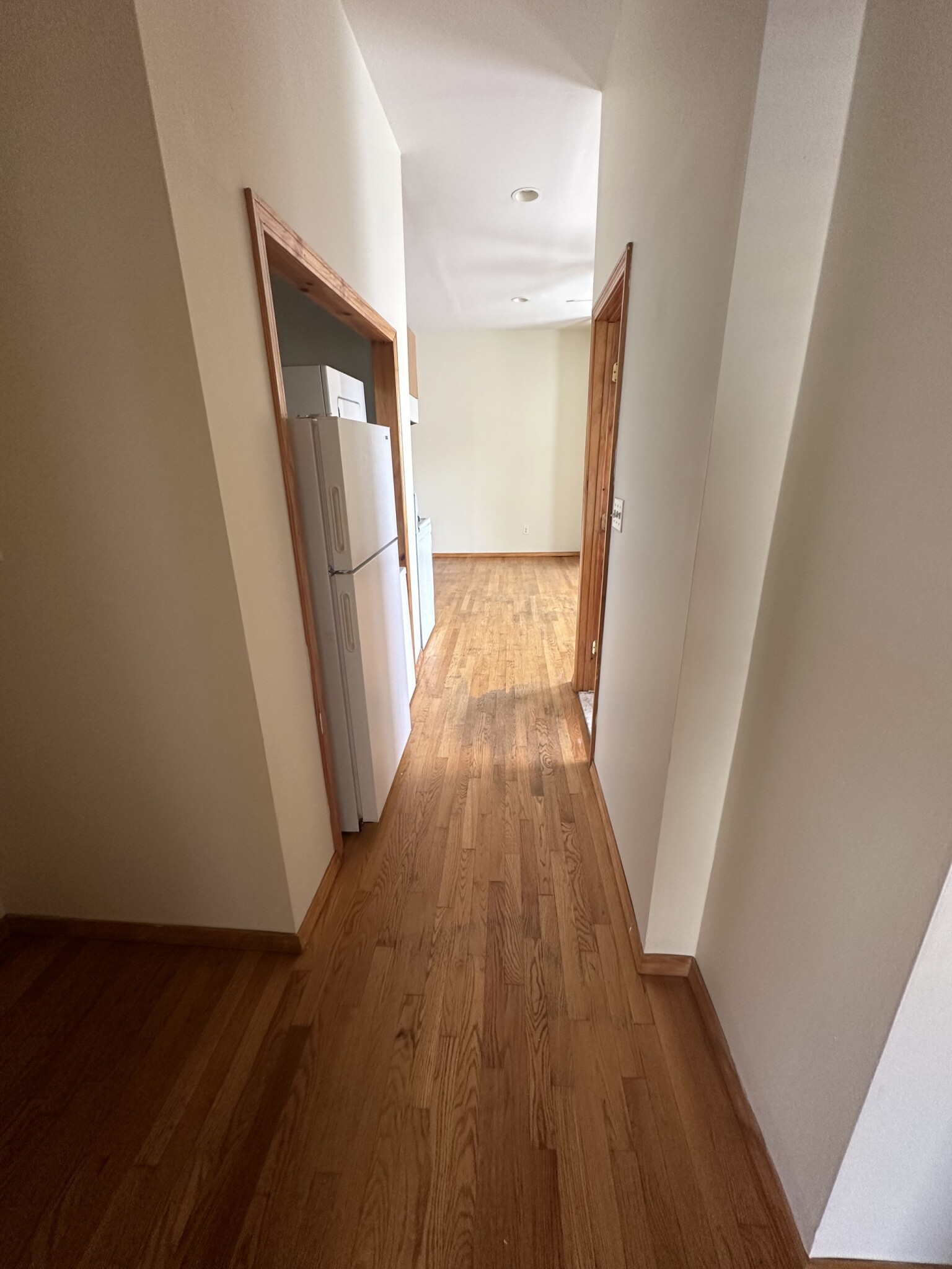 2 bed, 1 bath apartment for rent at 29 Park St Unit 1, Ward Two — photo 10 of 17