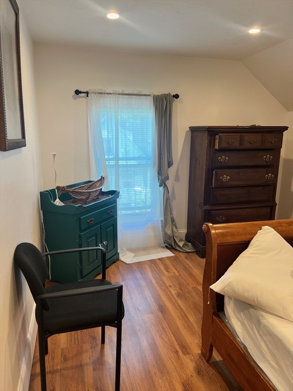 3 bed, 2 bath apartment for rent at 29 Peacevale Unit 2, Dorchester — photo 16 of 18