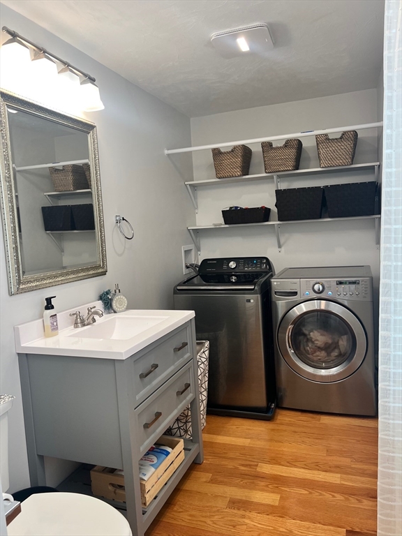 3 bed, 2 bath apartment for rent at 29 Peacevale Unit 2, Dorchester — photo 11 of 18