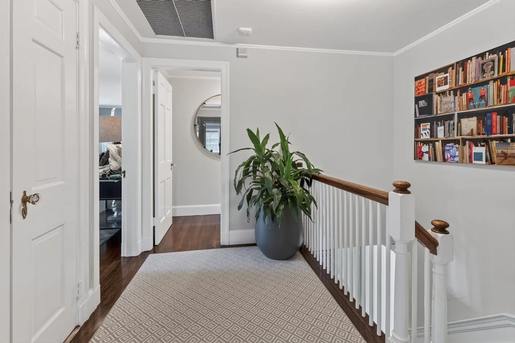 4 bed, 3 bath apartment for rent at 29 Pembroke Rd, Weston — photo 10 of 20