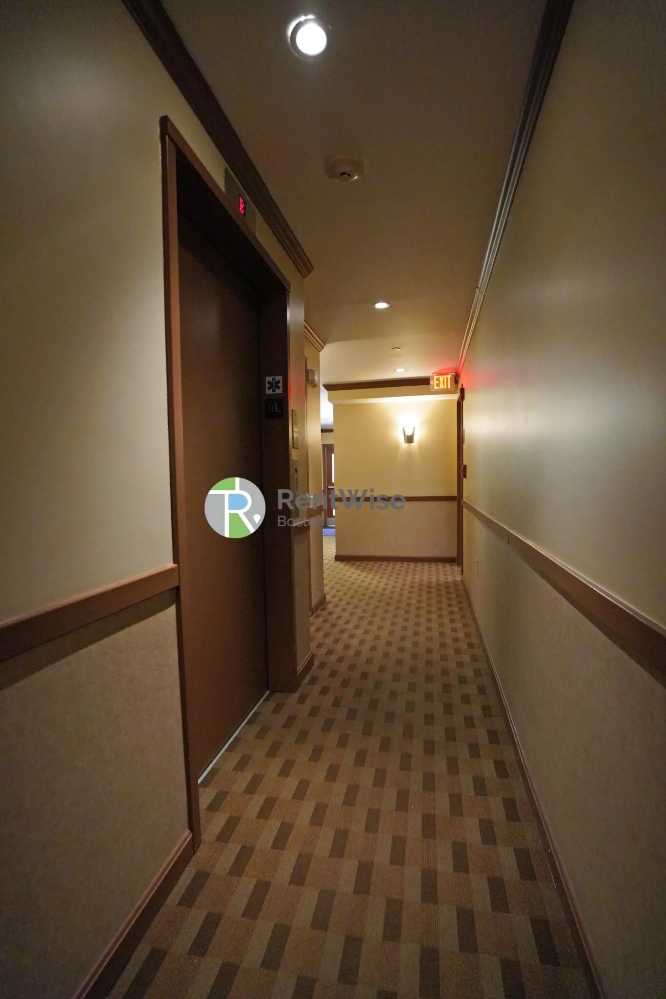 1 bed, 1 bath apartment for rent at 29 Peterborough St Unit 3, Fenway — photo 4 of 18