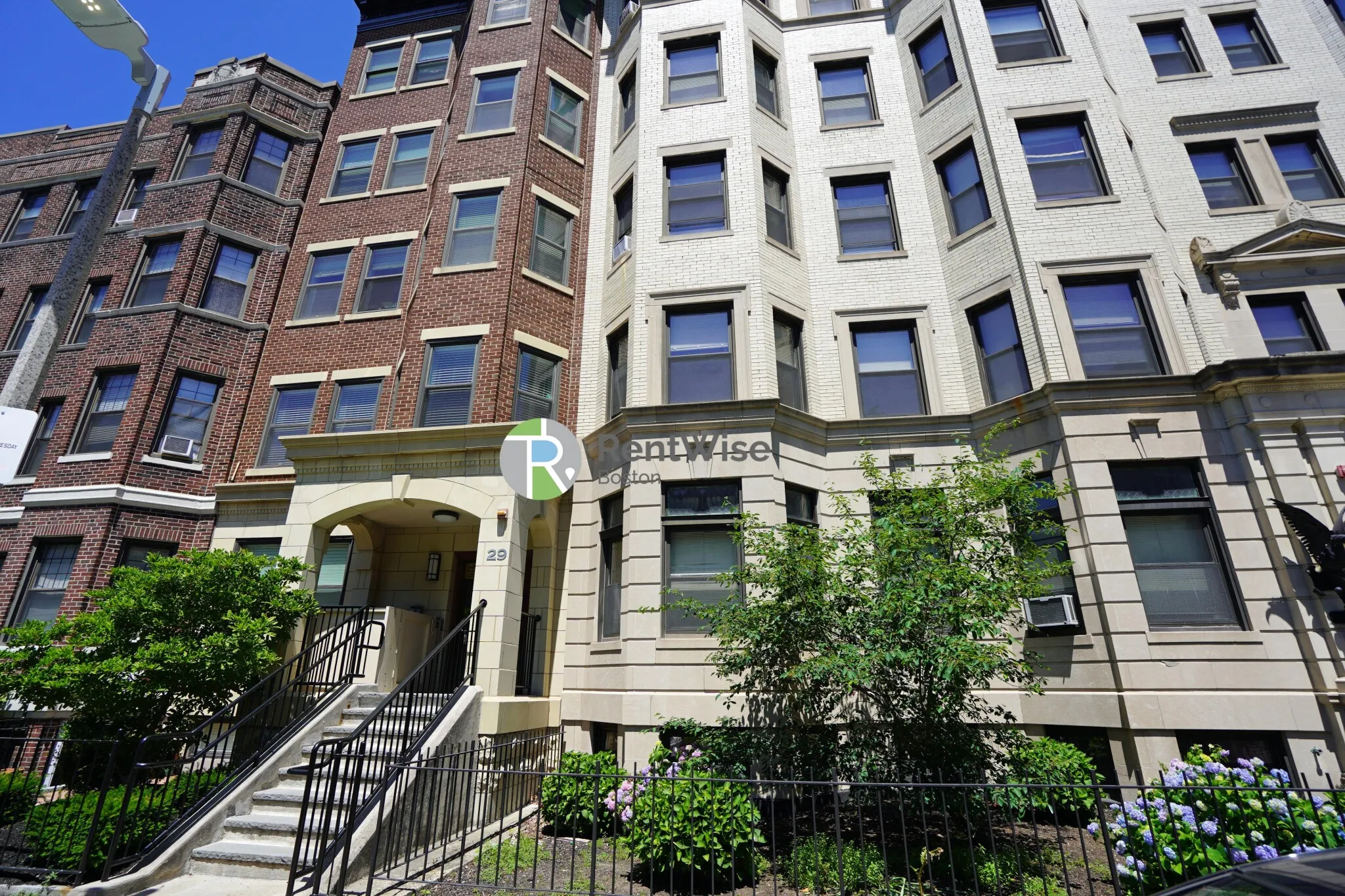 1 bed, 1 bath apartment for rent at 29 Peterborough St Unit 3, Fenway