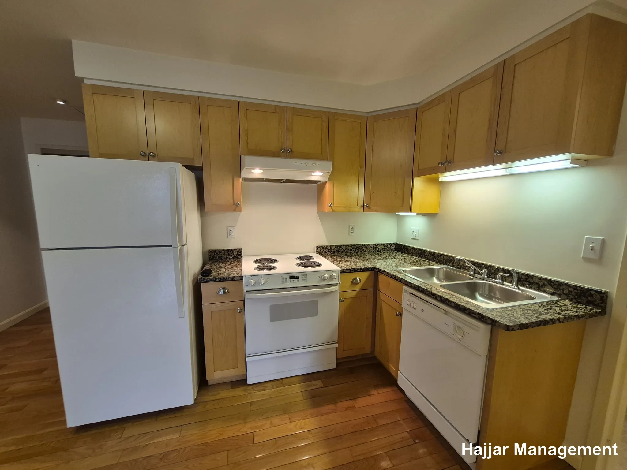 1 bed, 1 bath apartment for rent at 29 Peterborough St Unit 3, Fenway — photo 15 of 18