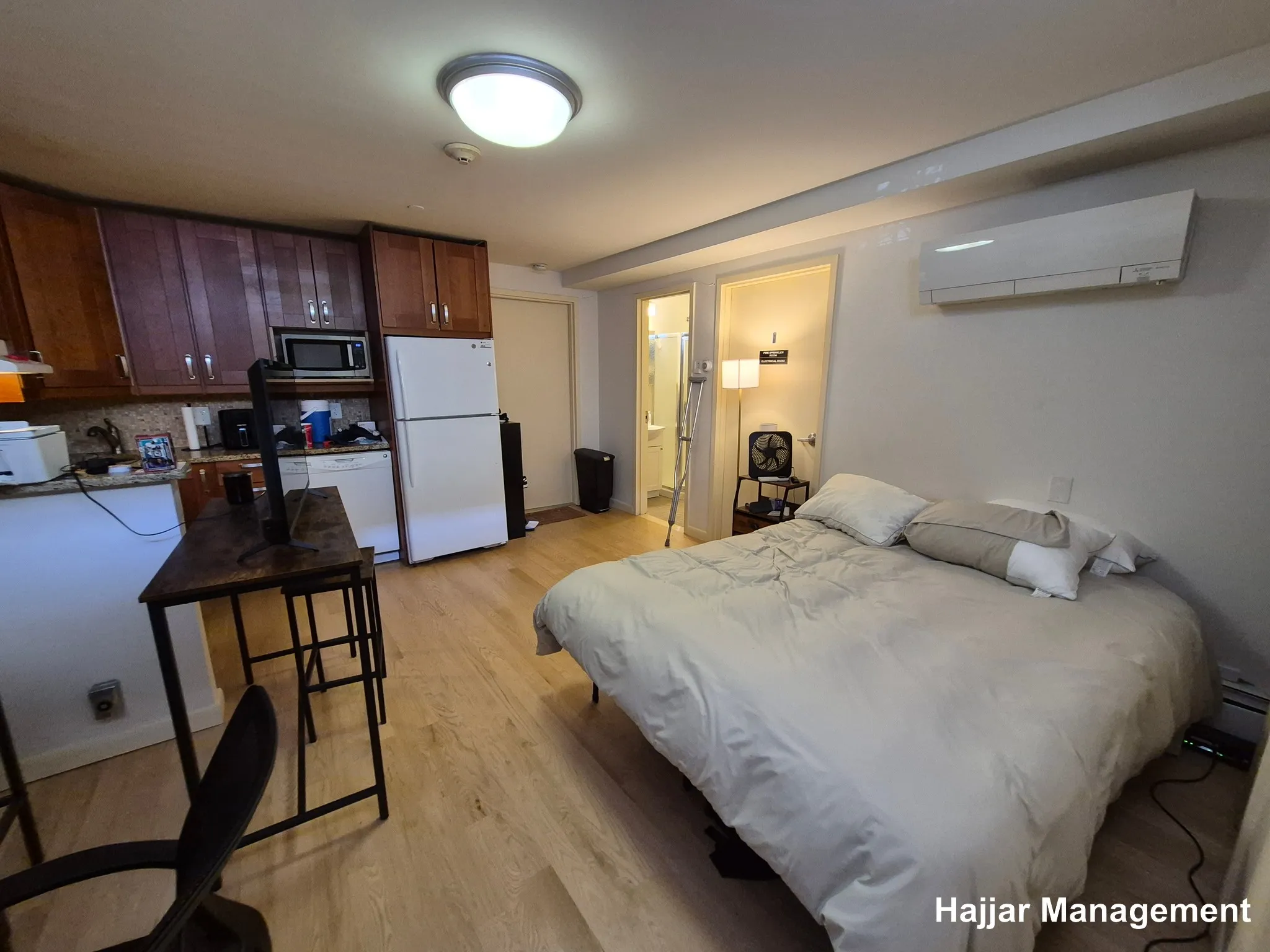 Studio bed, 1 bath apartment for rent at 29 Peterborough St Unit A, Fenway — photo 3 of 10