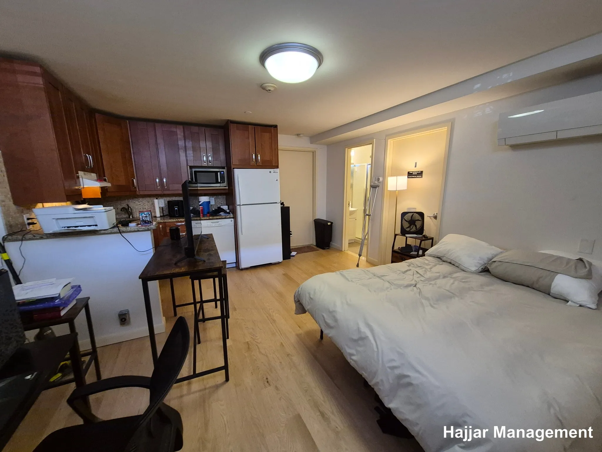 Studio bed, 1 bath apartment for rent at 29 Peterborough St Unit A, Fenway — photo 2 of 10