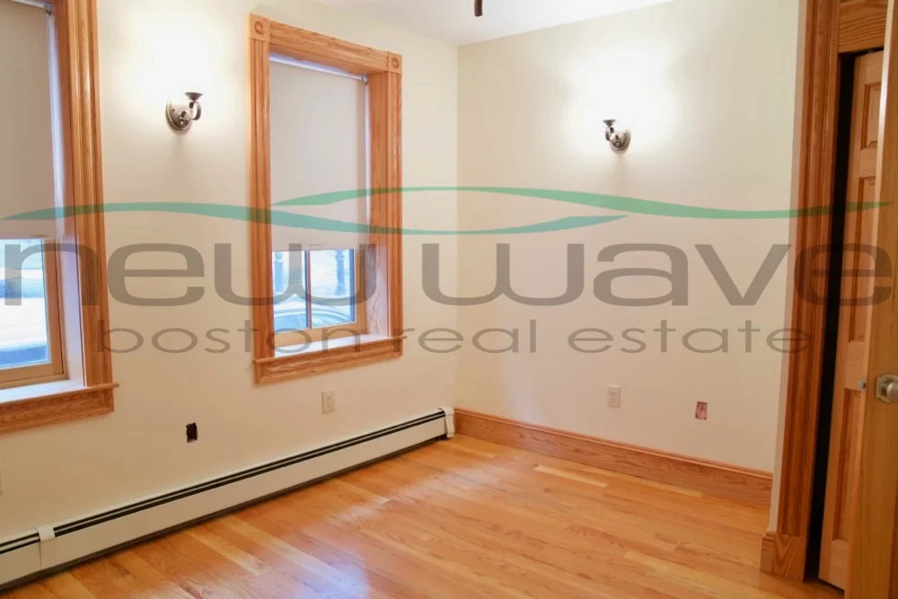 1 bed, 1 bath apartment for rent at 29 Phillips St Unit 1, Beacon Hill — photo 3 of 4