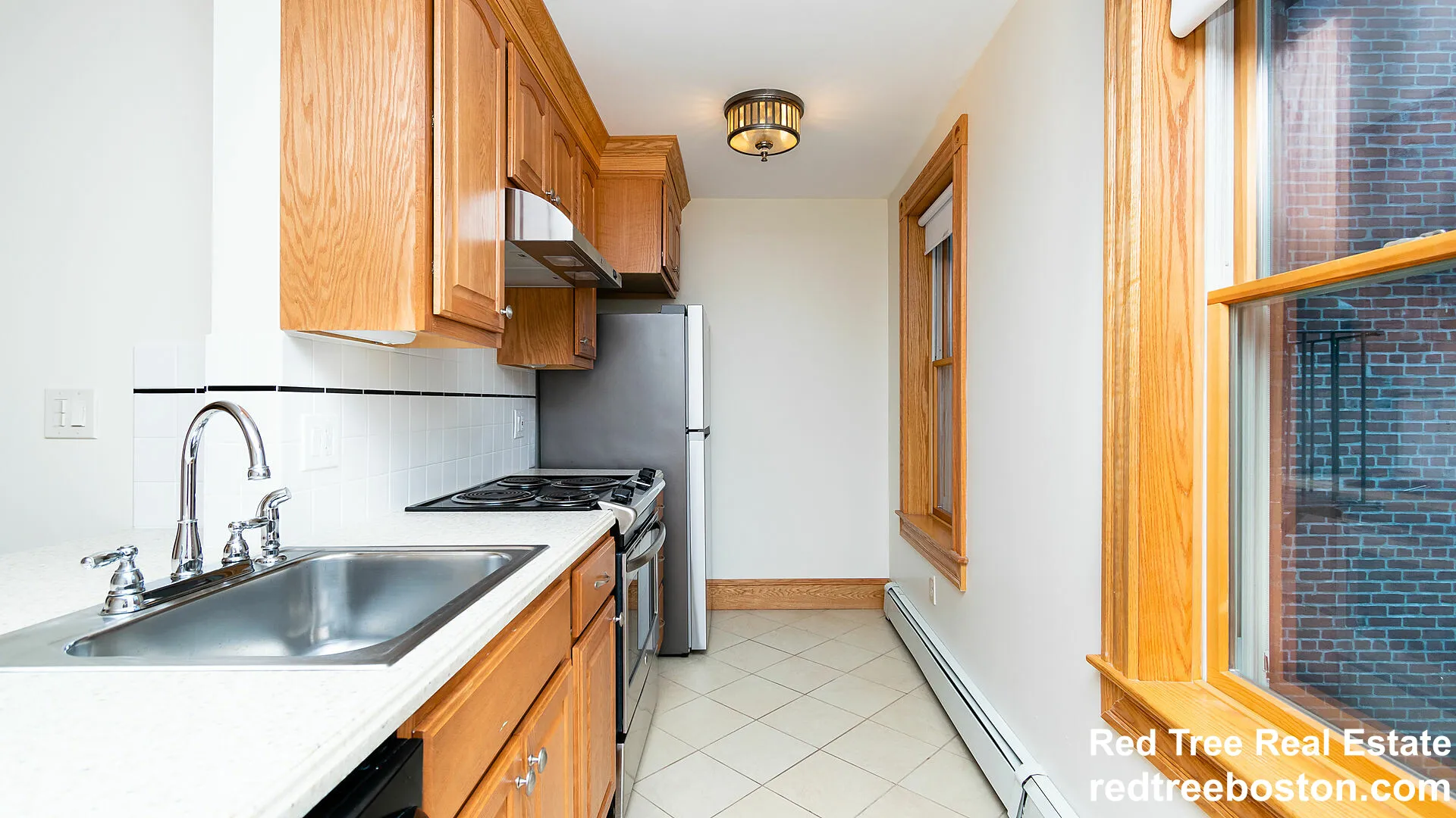 2 bed, 1 bath apartment for rent at 29 Phillips St Unit 3, Beacon Hill — photo 6 of 10