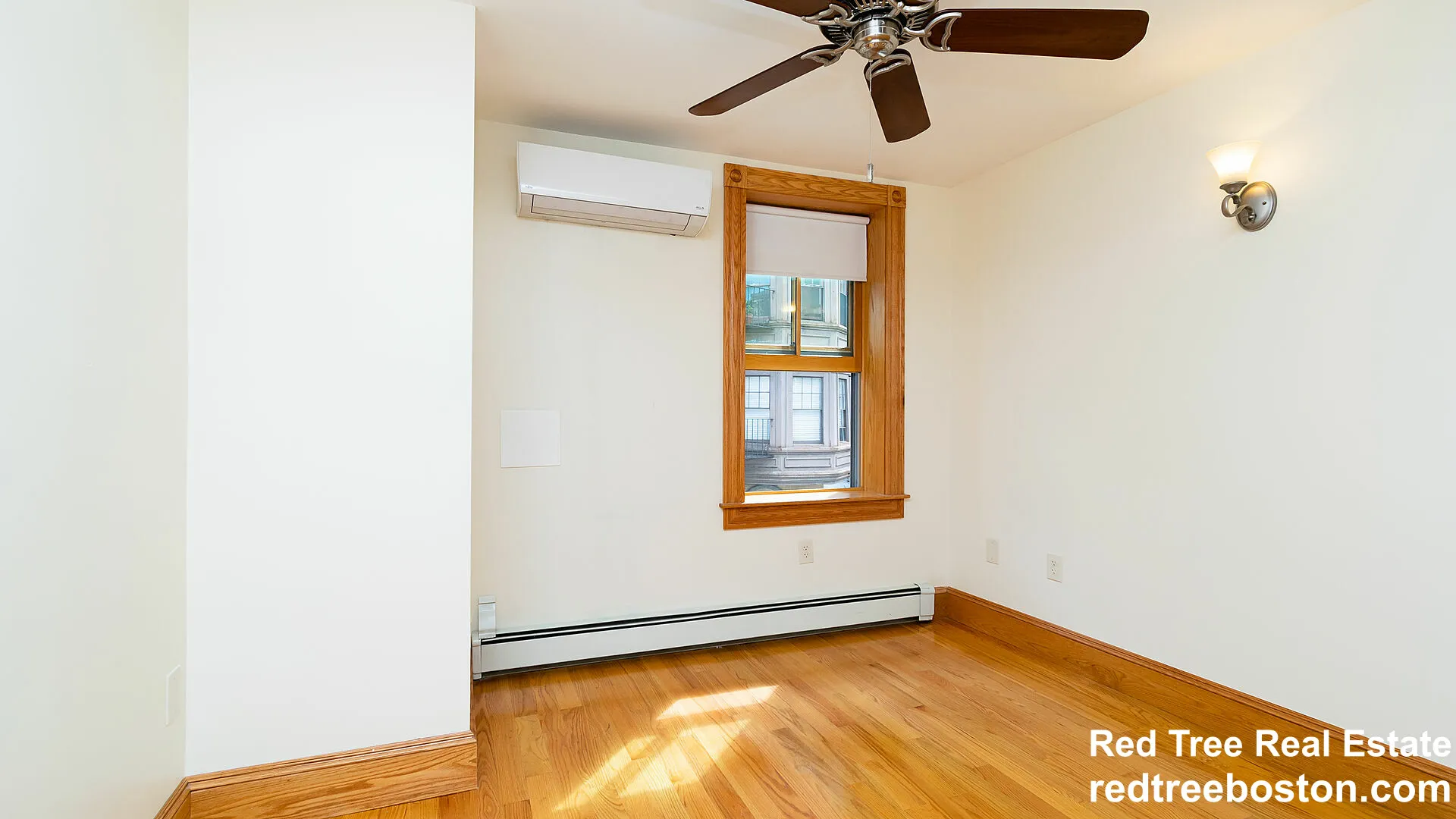 2 bed, 1 bath apartment for rent at 29 Phillips St Unit 3, Beacon Hill — photo 3 of 10