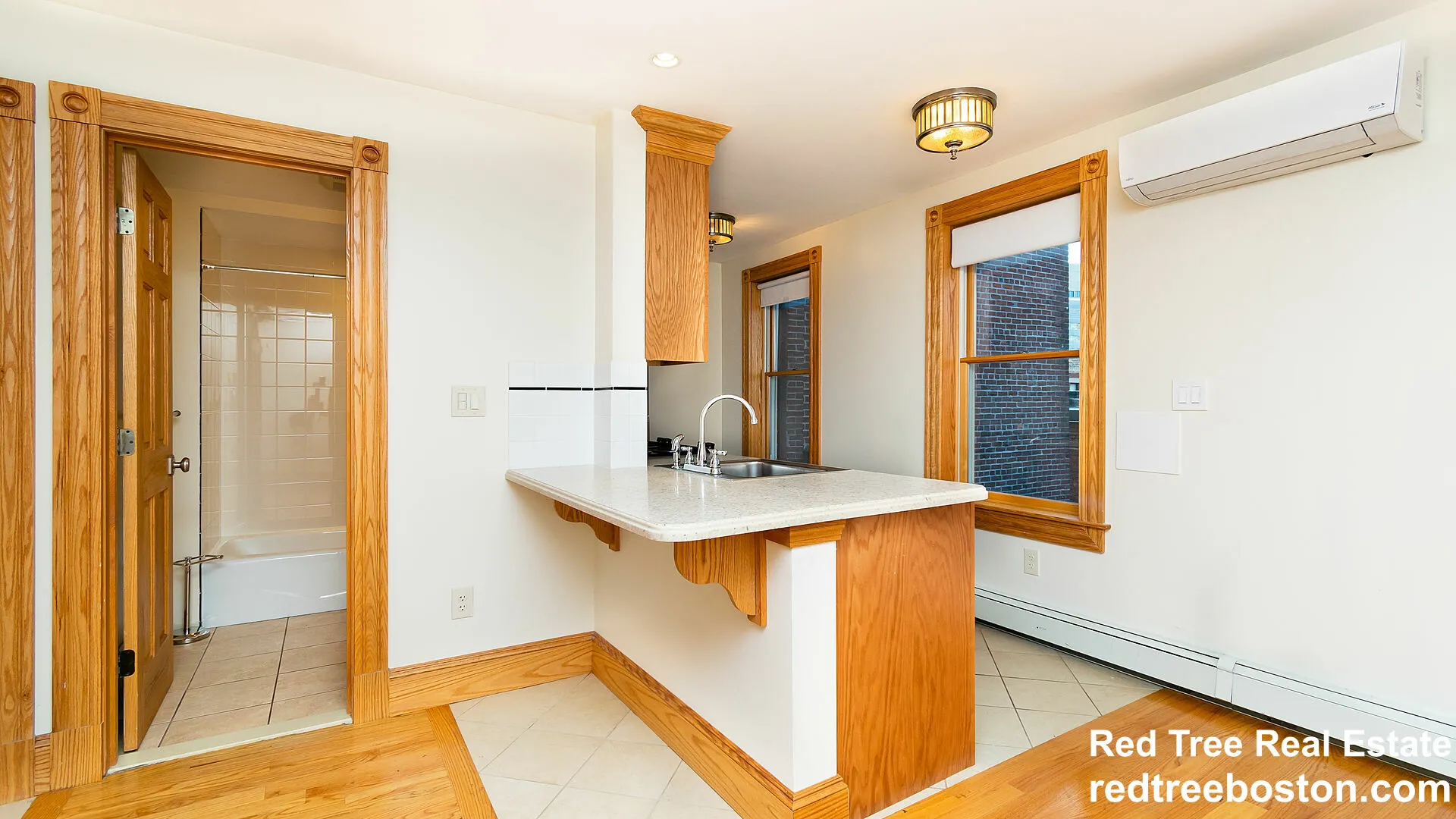 2 bed, 1 bath apartment for rent at 29 Phillips St Unit 3, Beacon Hill — photo 5 of 10