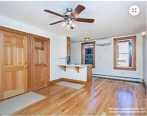 2 bed, 1 bath apartment for rent at 29 Phillips St Unit 4, Beacon Hill — photo 1 of 6