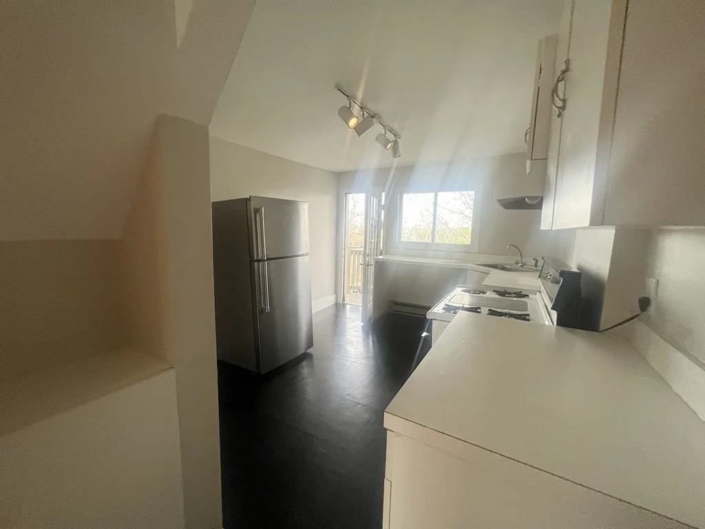 1 bed, 1 bath apartment for rent at 29 Princeton St Unit 3, East Boston — photo 6 of 14