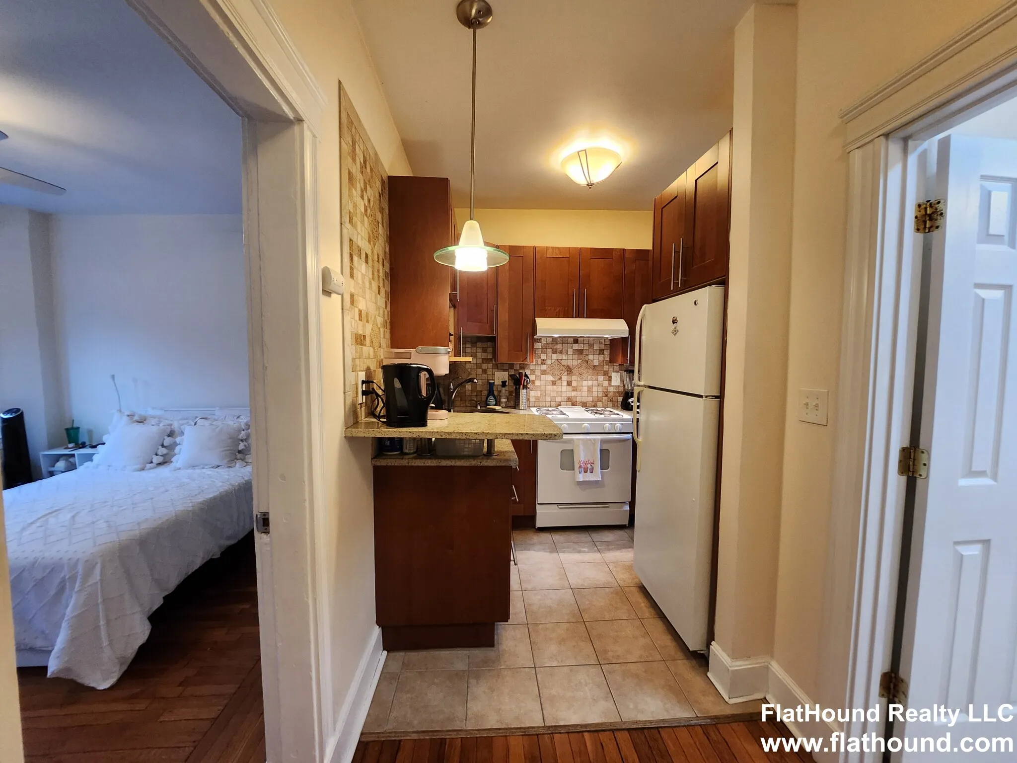 1 bed, 1 bath apartment for rent at 29 Queensberry St Unit 11, Fenway — photo 7 of 14