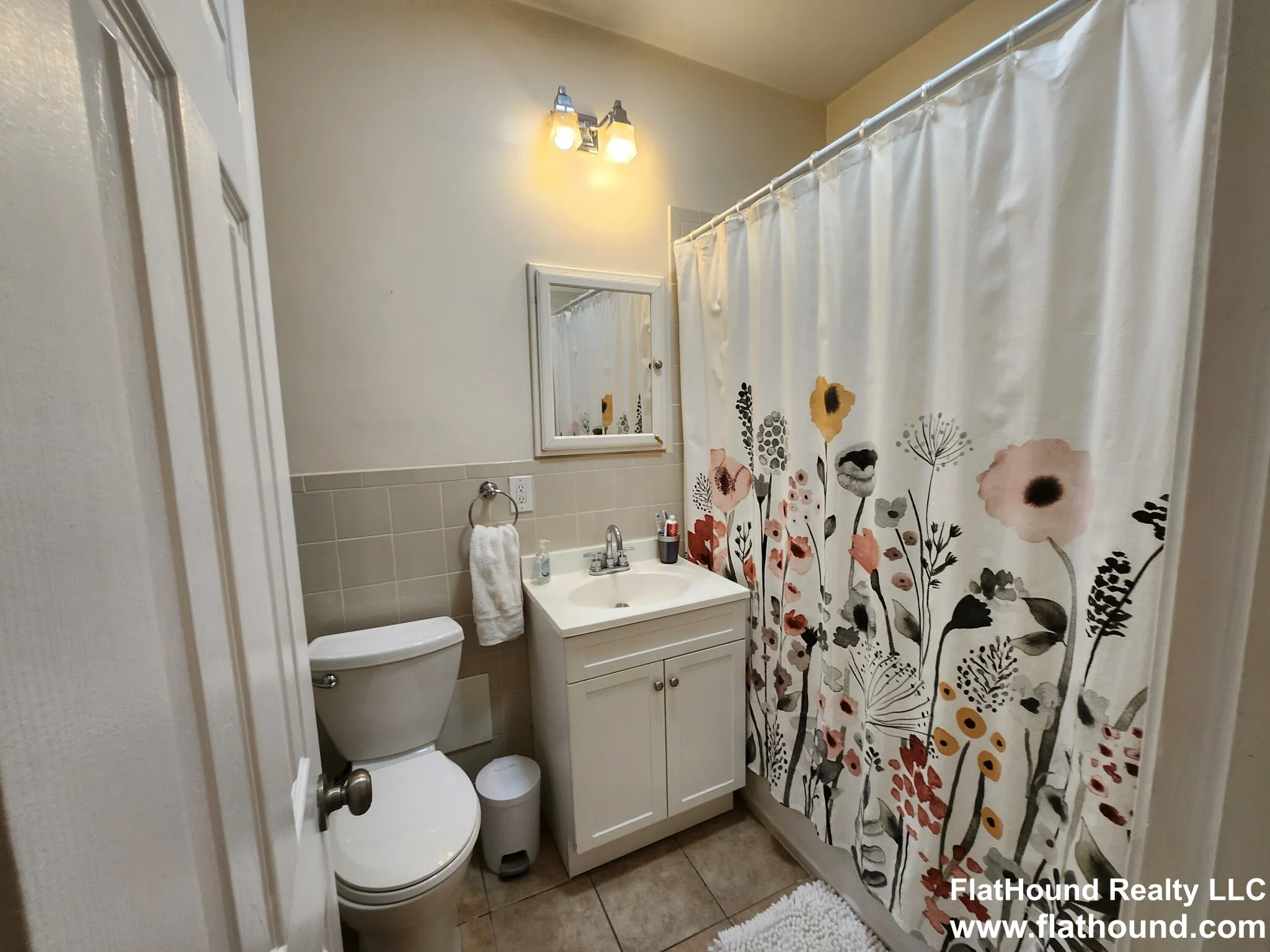 1 bed, 1 bath apartment for rent at 29 Queensberry St Unit 11, Fenway — photo 8 of 14
