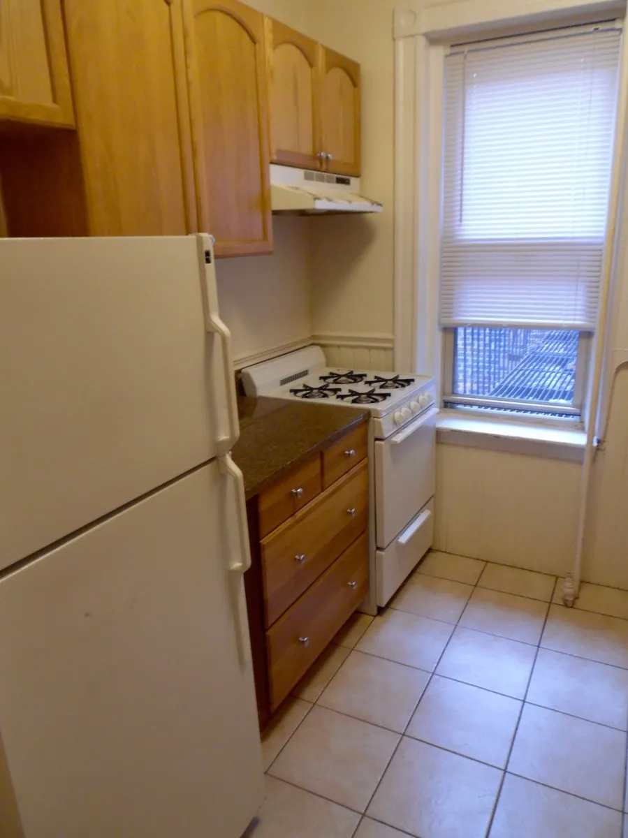 2 bed, 1 bath apartment for rent at 29 Queensberry St Unit 16, Fenway — photo 10 of 11