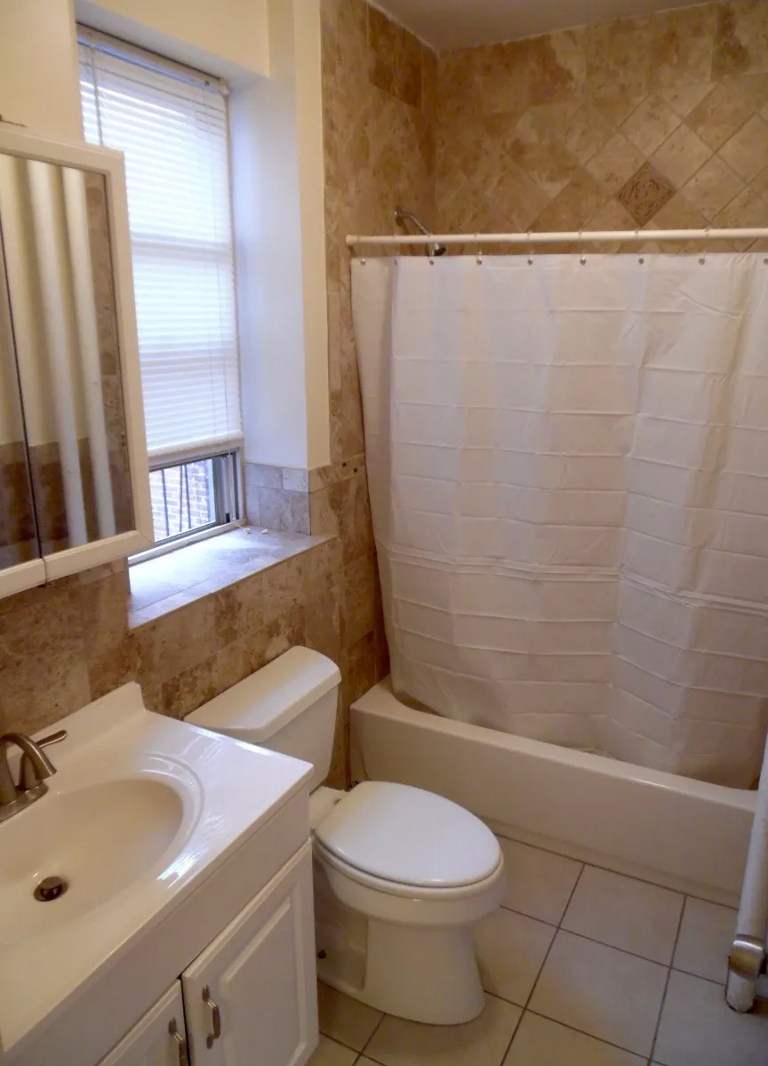 2 bed, 1 bath apartment for rent at 29 Queensberry St Unit 16, Fenway — photo 5 of 11