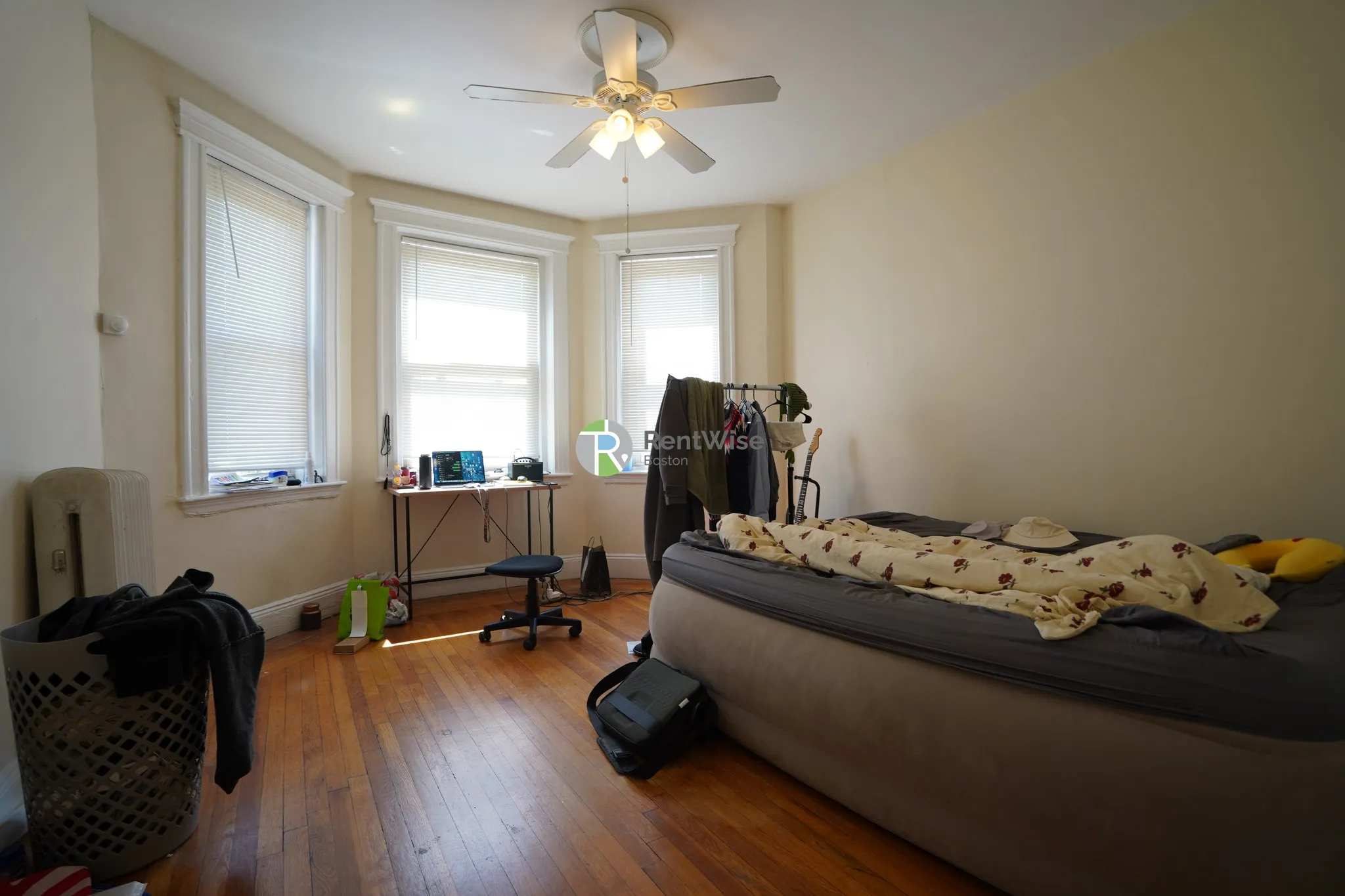 1 bed, 1 bath apartment for rent at 29 Queensberry St Unit 17, Fenway