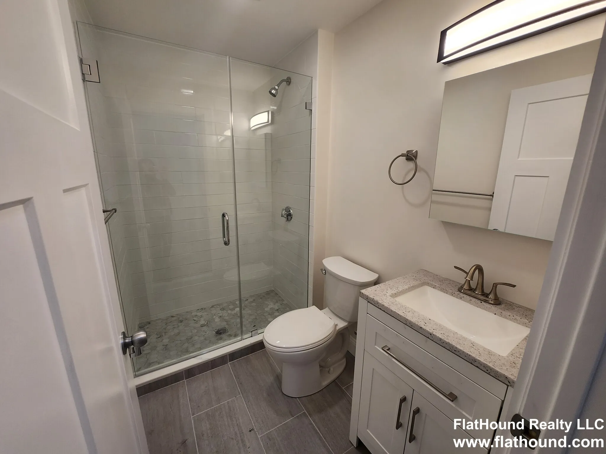 Studio bed, 1 bath apartment for rent at 29 Queensberry St Unit 2, Fenway — photo 11 of 13