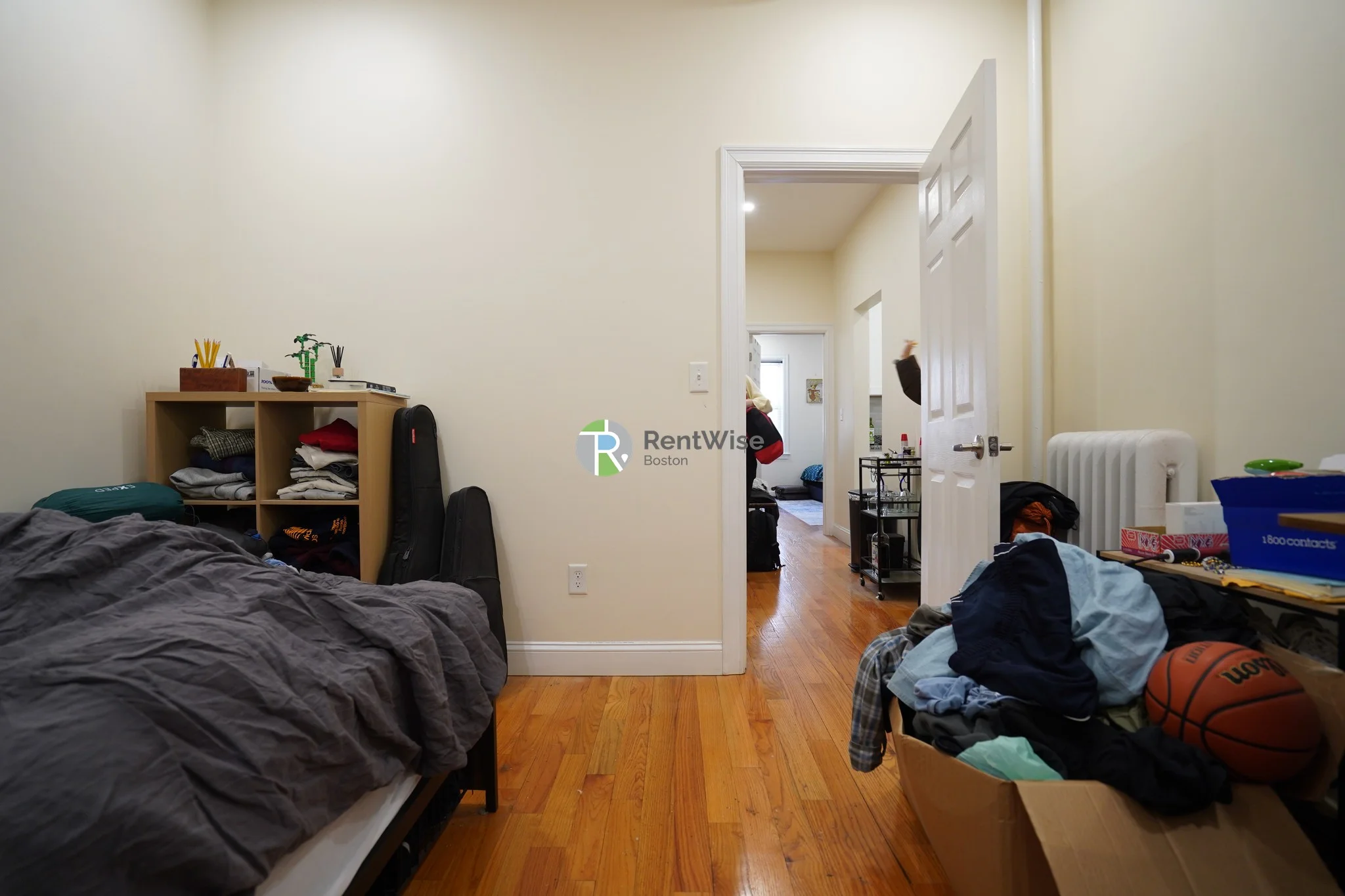 1 split bed, 1 bath apartment for rent at 29 Queensberry St Unit 4, Fenway — photo 10 of 11