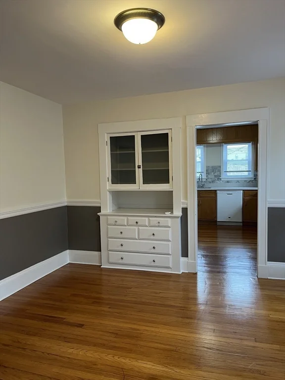 3 bed, 2 bath apartment for rent at 29 Ripley Rd Unit 0, Belmont — photo 14 of 29