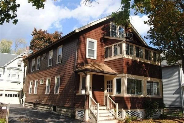 3 bed, 2 bath apartment for rent at 29 Ripley Rd Unit 0, Belmont — photo 1 of 29
